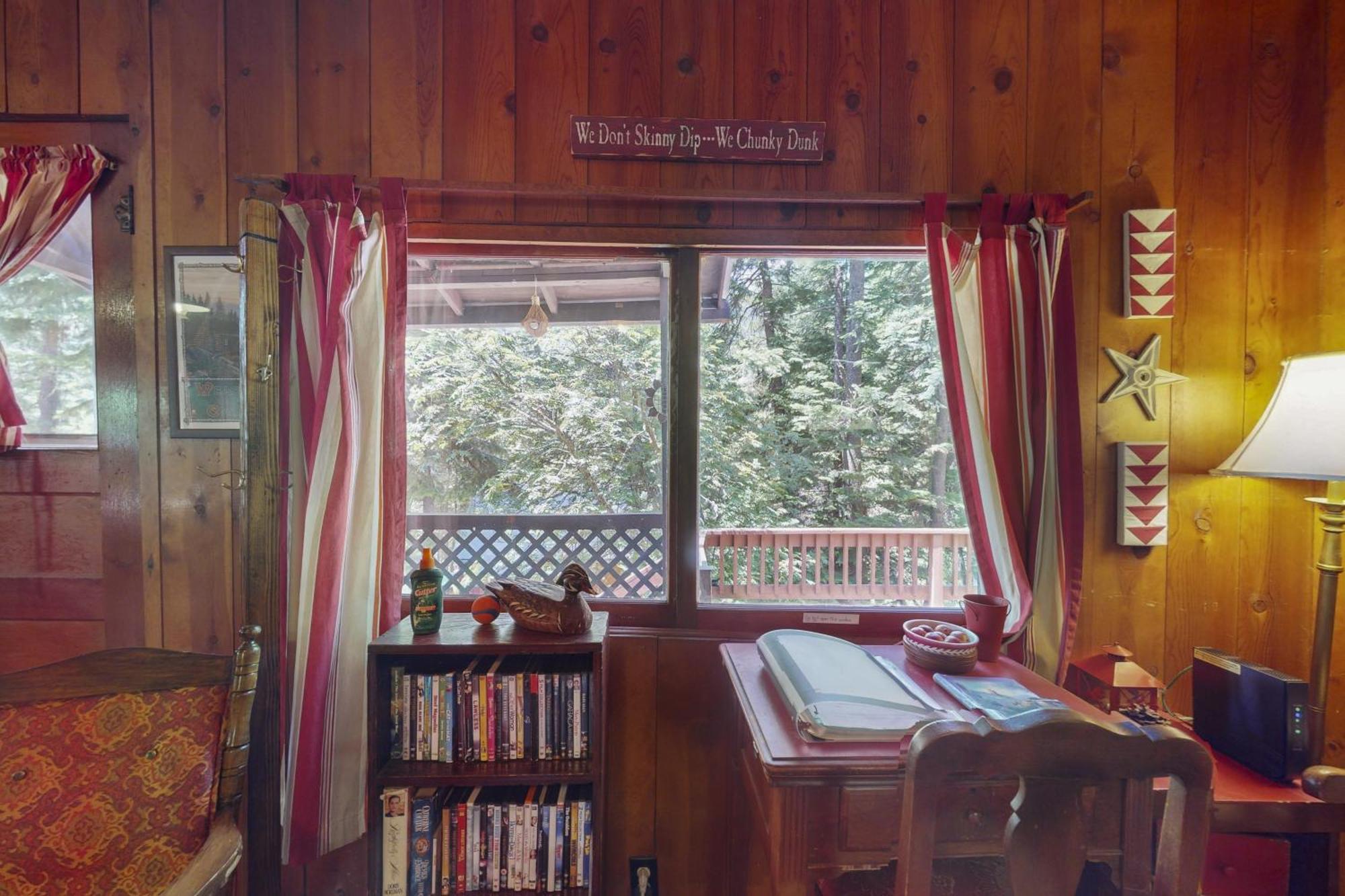 Joseph Pine Cone Cottage מראה חיצוני תמונה